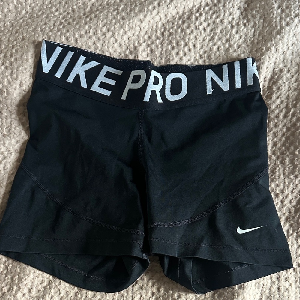 Nike Pro Women's Athletic Black Shorts